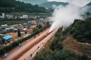 航拍镜头下的紧急撤离，贵州榕江全城转移纪实